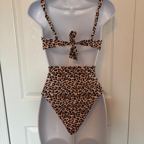 Xhiliration High-Waisted Ribbed Bikini Bottom - Picture 3 of 6